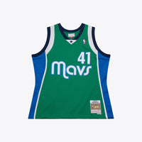 Dallas Mavericks jersey – view 2