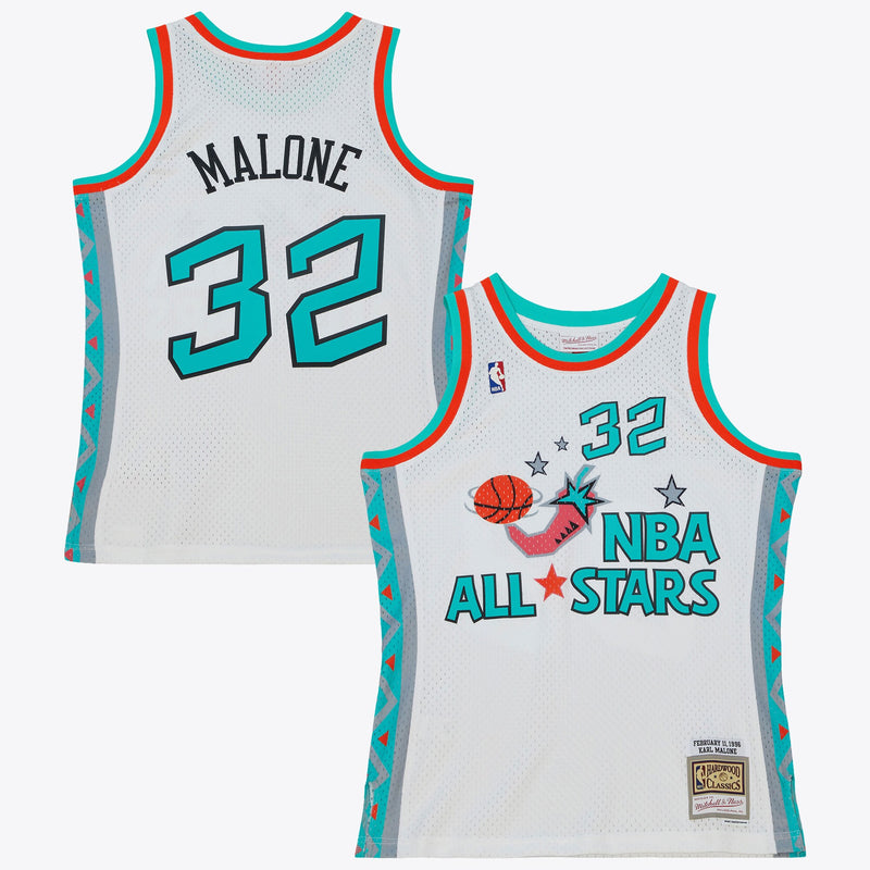 White jersey – view 1