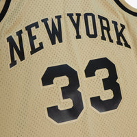 New York Knicks jersey – view 5