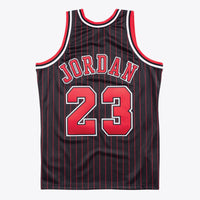 Chicago Bulls jersey – view 3