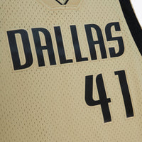 Dallas Mavericks jersey – view 5