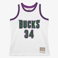 Milwaukee Bucks White jersey – view 3