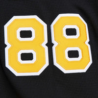 Boston Bruins David Pastrnak Black jersey – view 6
