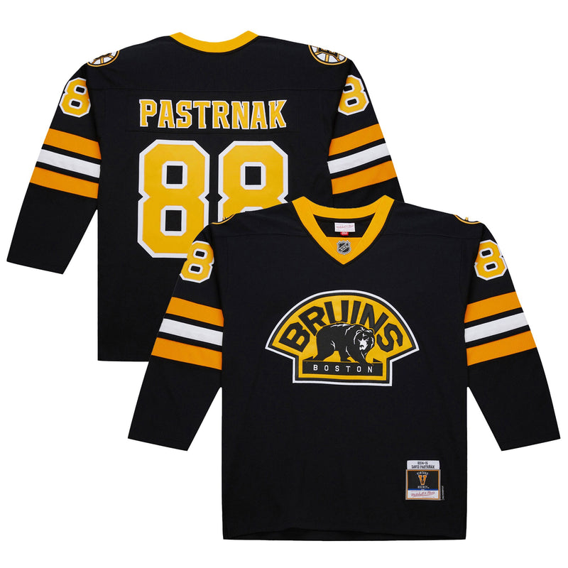 Boston Bruins David Pastrnak Black jersey – view 1