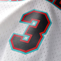 Vancouver Grizzlies White jersey – view 5