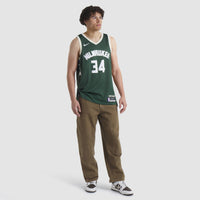 Milwaukee Bucks Giannis Antetokounmpo jersey – view 8