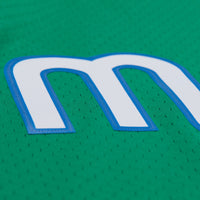 Dallas Mavericks jersey – view 4