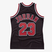 Chicago Bulls jersey – view 3