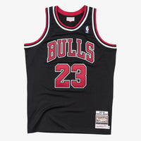 Chicago Bulls jersey – view 2