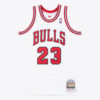 Chicago Bulls jersey – view 2