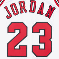 Chicago Bulls jersey – view 7