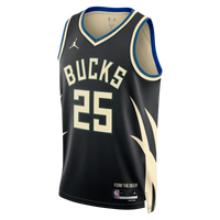 Milwaukee Bucks Green jersey – view 3