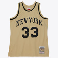 New York Knicks jersey – view 3