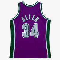 Milwaukee Bucks jersey – view 3