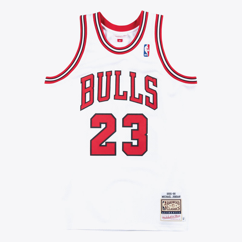 Chicago Bulls jersey – view 1