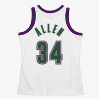 Milwaukee Bucks White jersey – view 4