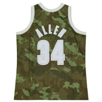 Milwaukee Bucks jersey – view 3