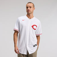 Cincinnati Reds Elly De La Cruz White jersey – view 3