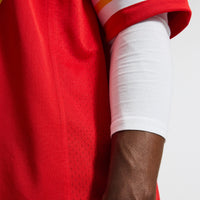 Kansas City Chiefs Patrick Mahomes Red jersey – view 14
