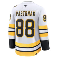 Boston Bruins David Pastrnak White jersey – view 4